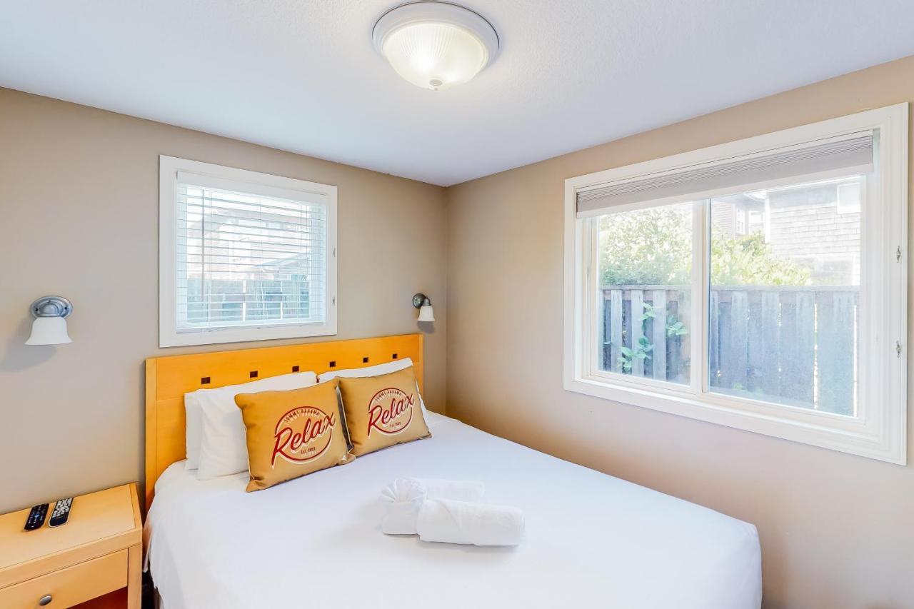 Sandals Inn | Oceanside Cabana Cannon Beach Exterior foto