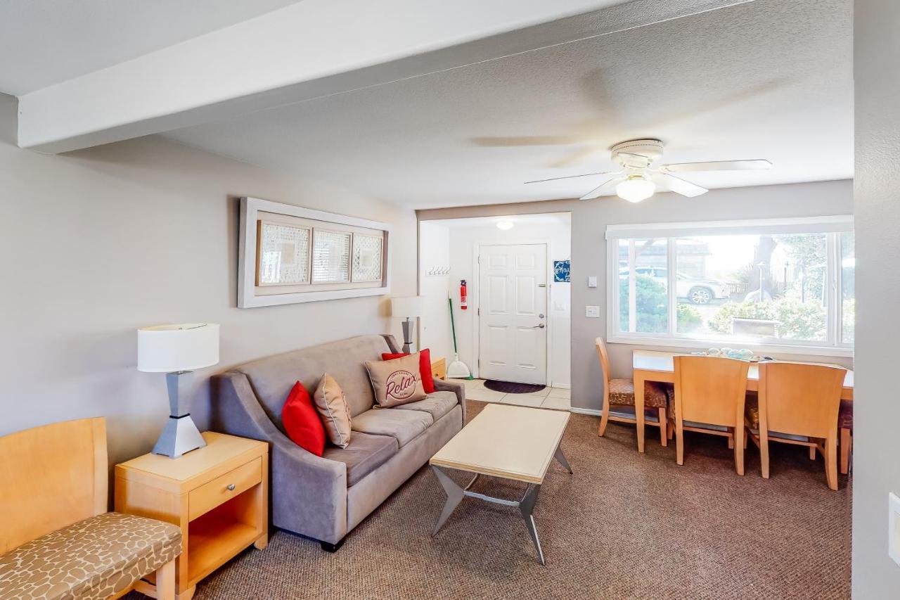Sandals Inn | Oceanside Cabana Cannon Beach Exterior foto